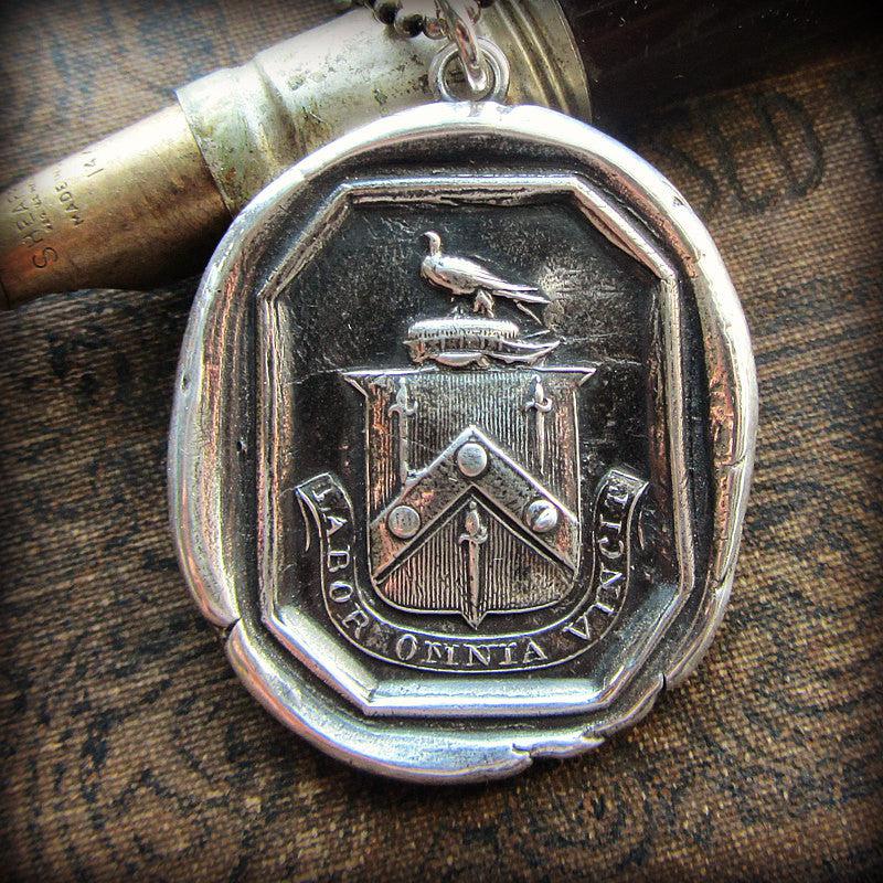 Labor conquers wax seal necklace pen