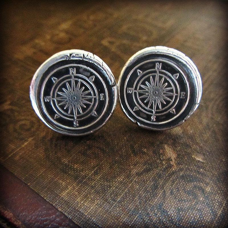 Compass cuff links face