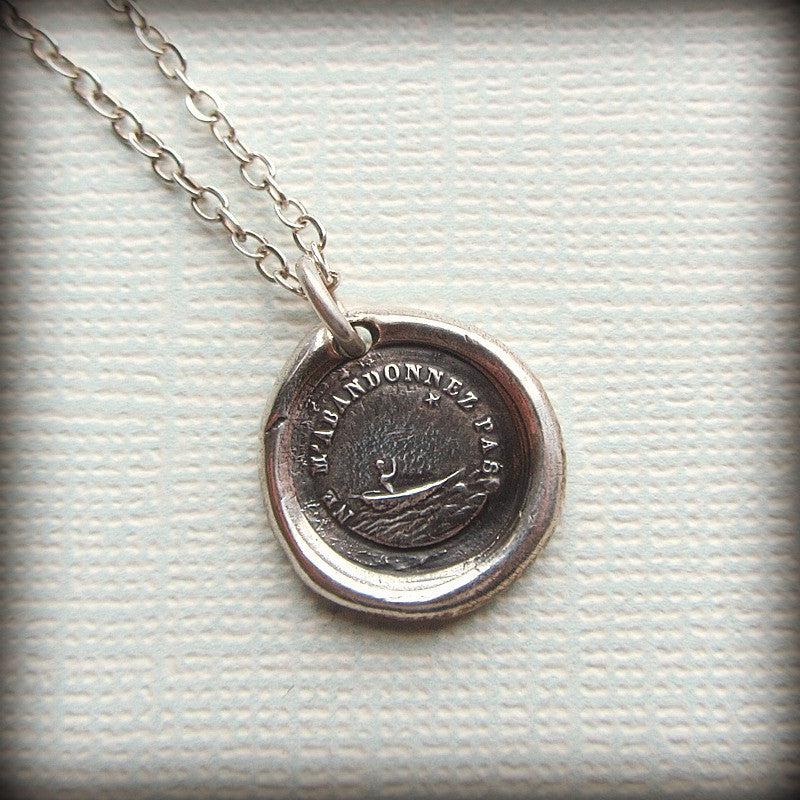 Don&#39;t leave me wax seal necklace close view