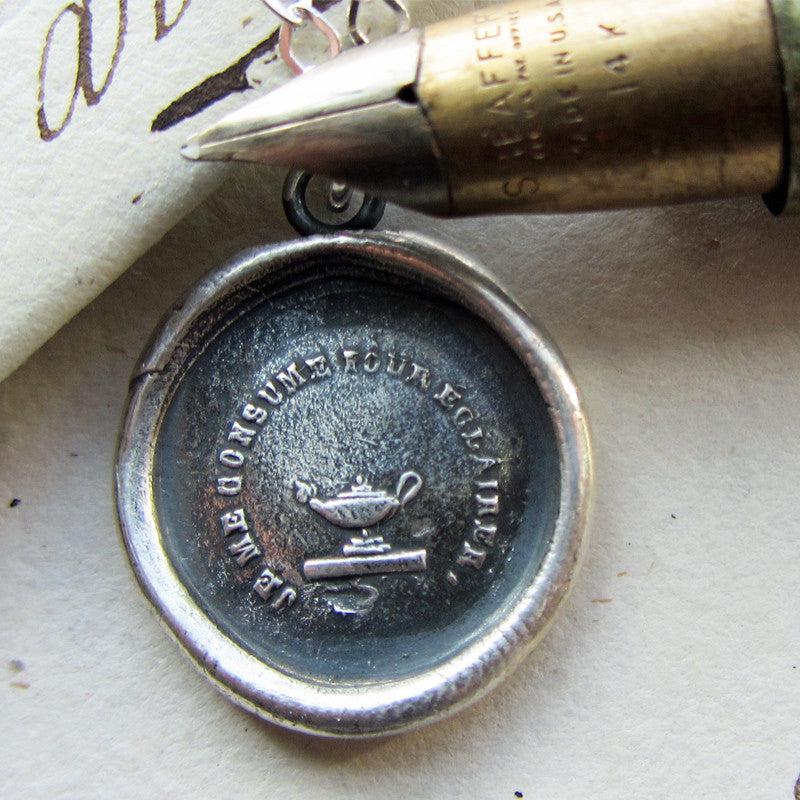 Genie lamp wax seal necklace on a pen