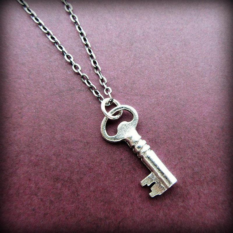 Vintage Key Charm 