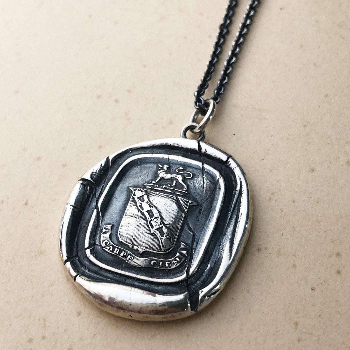 xCarpe diem crest necklace2