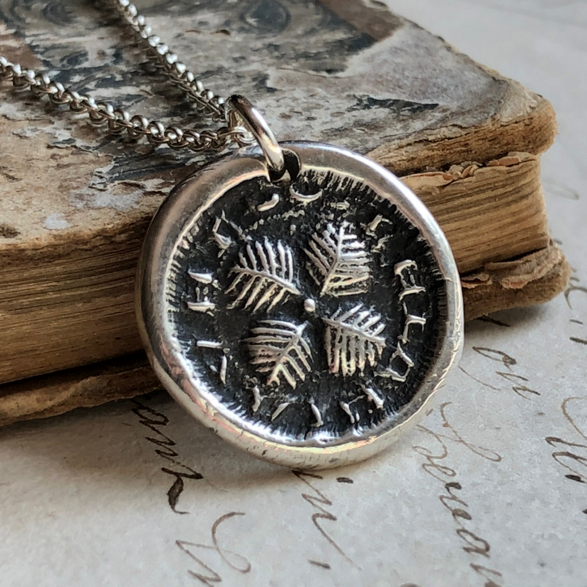 Clover charm wax seal