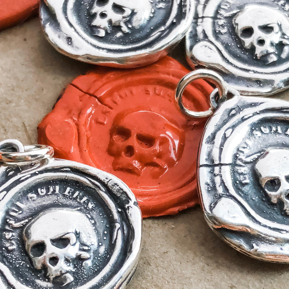 Skull charm wax seal 